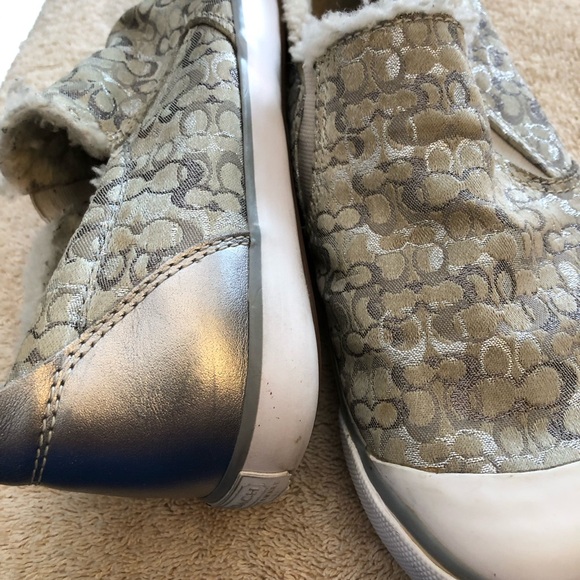 Silver and gray fur lined deck shoes Coach. 8B - Picture 8 of 9